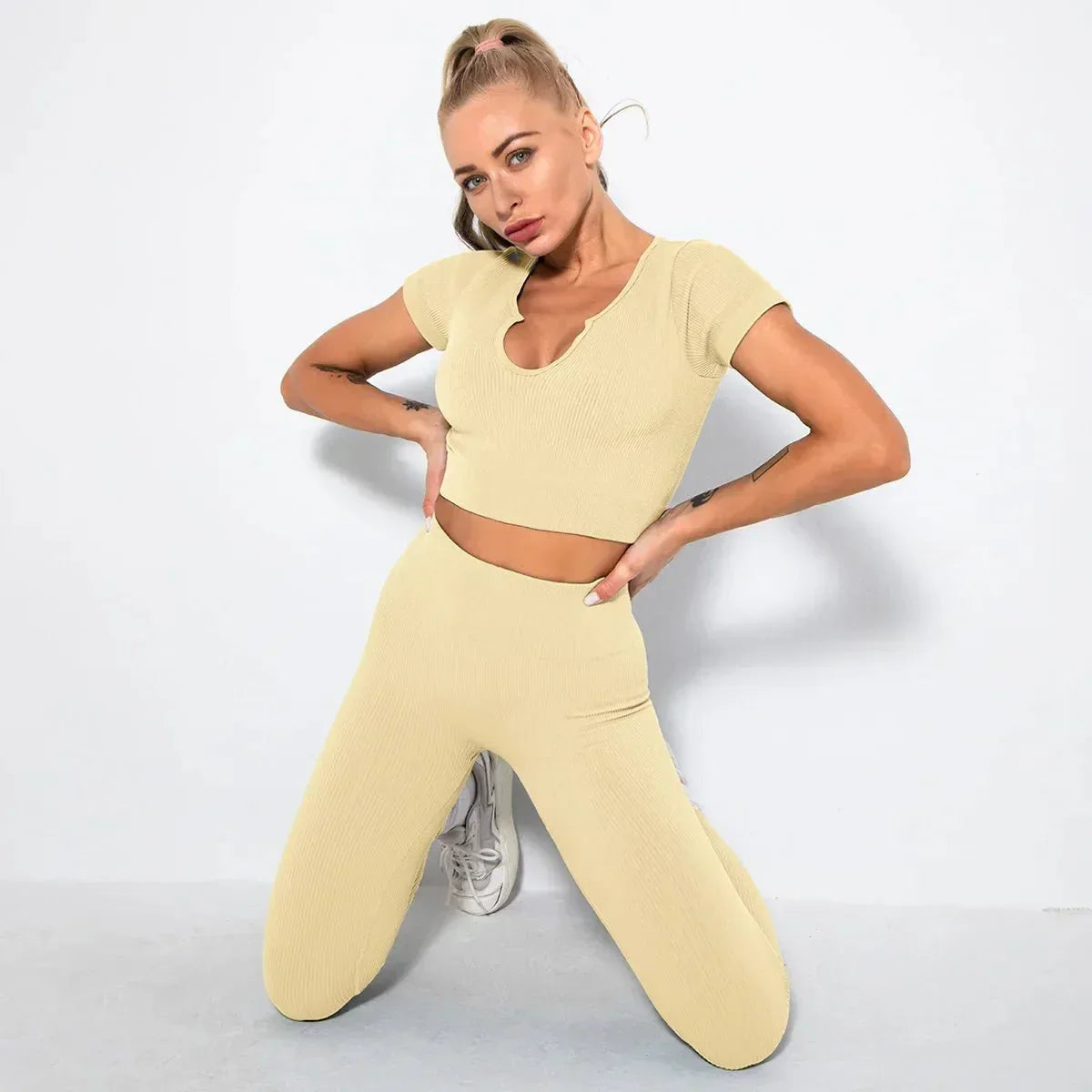 Summer Seamless Fitness Set - Sexy UV Neck Top With Leggings Activewear 2 Piece Women’s Gym Outfit