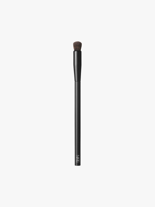 #11 Soft Matte Complete Concealer Brush
