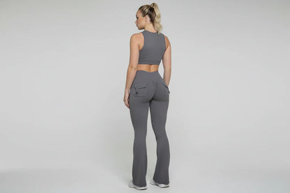 High-Waist Flare Scrunch Leggings (Pockets)