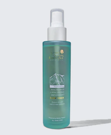 illuminating Niacinamide + Hyaluronic Glow Toner 120ML/4FL OZ