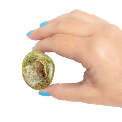 Green Garnet Pocket Stone